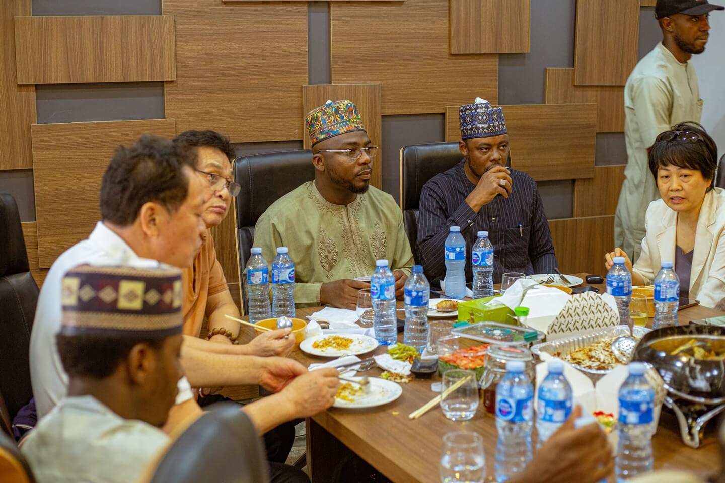 SILVER INTERNATIONAL 2 (115)