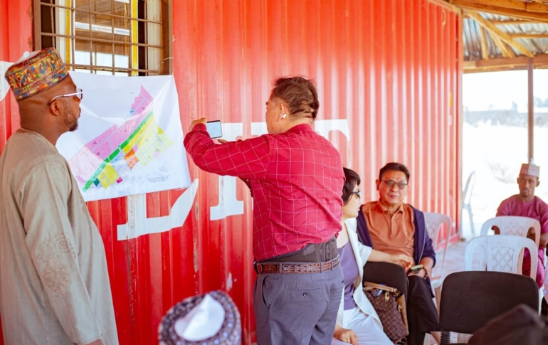 SILVER INTERNATIONAL (23)