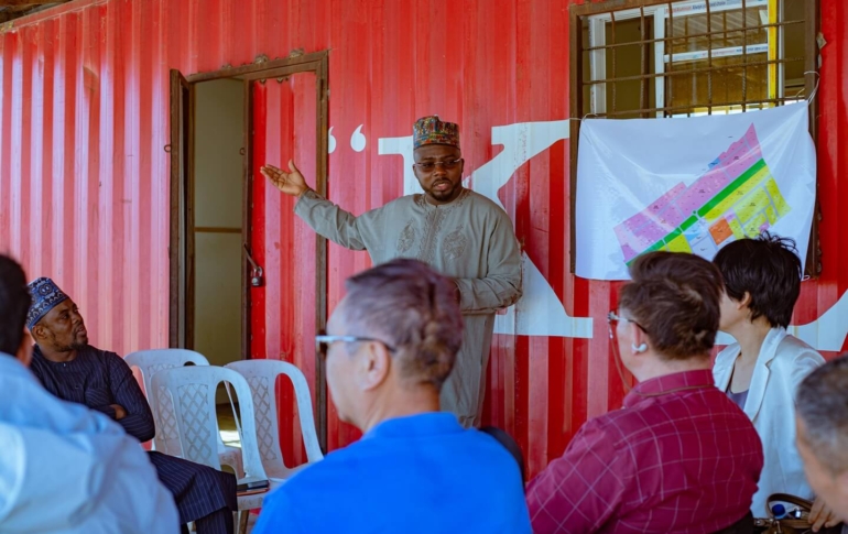 SILVER INTERNATIONAL (29)